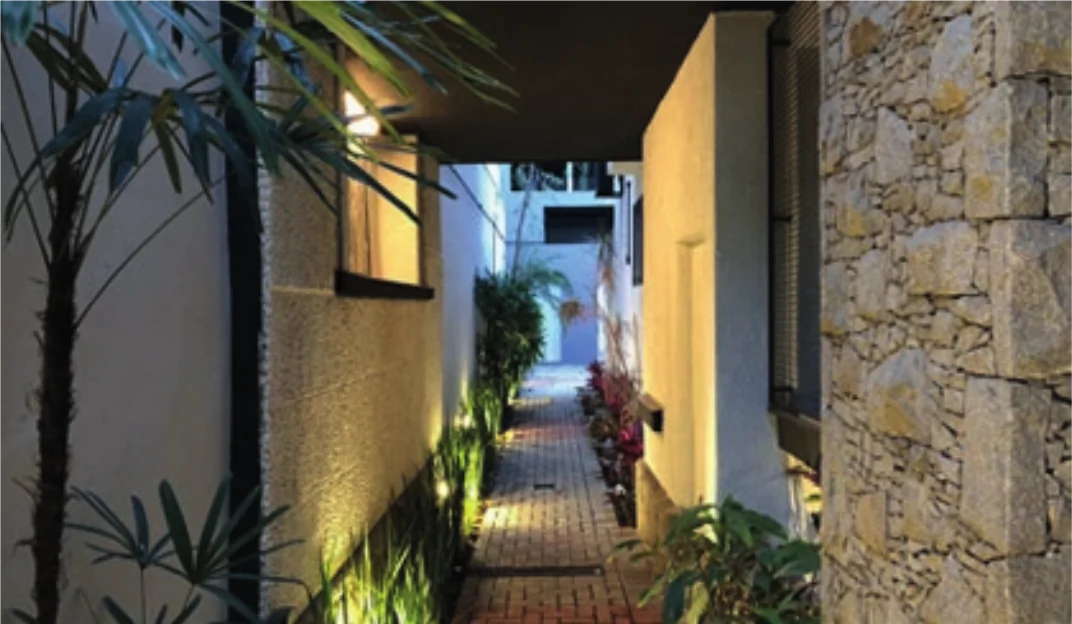 Jardín interior de la sede